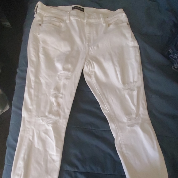 Jeans - Picture 3 of 3